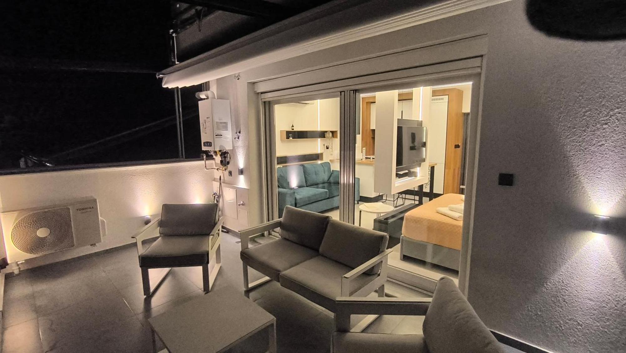 Larisa Absolute Suites, Sky View Smart Home Exterior foto